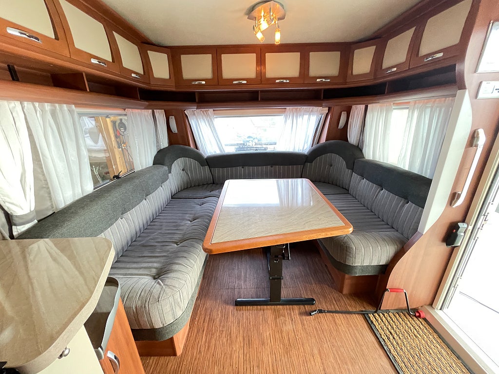 Hobby 780 WLU Nordic Edition /ALDE/Mover/AC/Markis med sidor/Solcell/L - Hobby