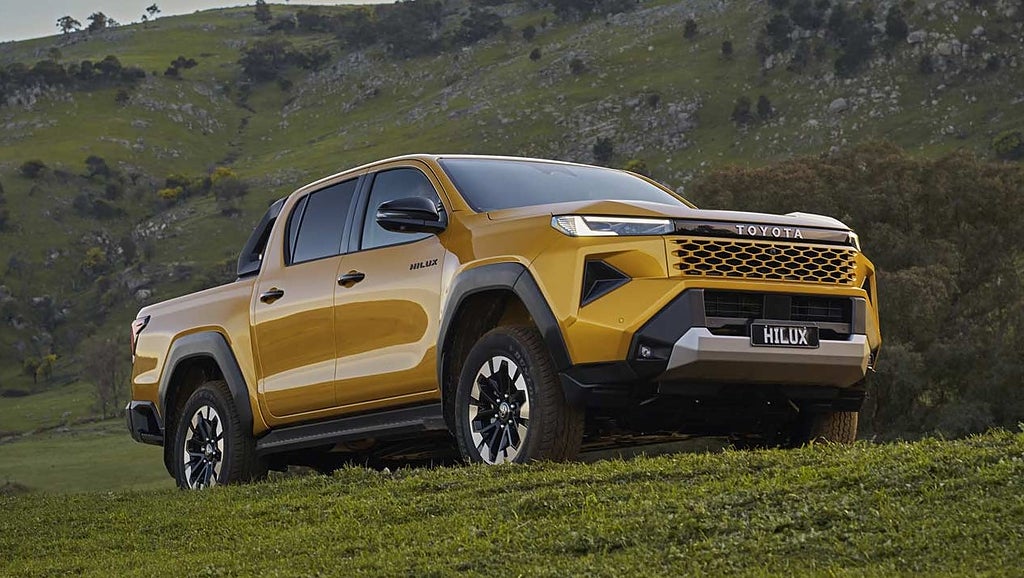 Toyota Hilux 2.8 Hybrid 48V 4WD – 204 hk Nu öppen för beställning