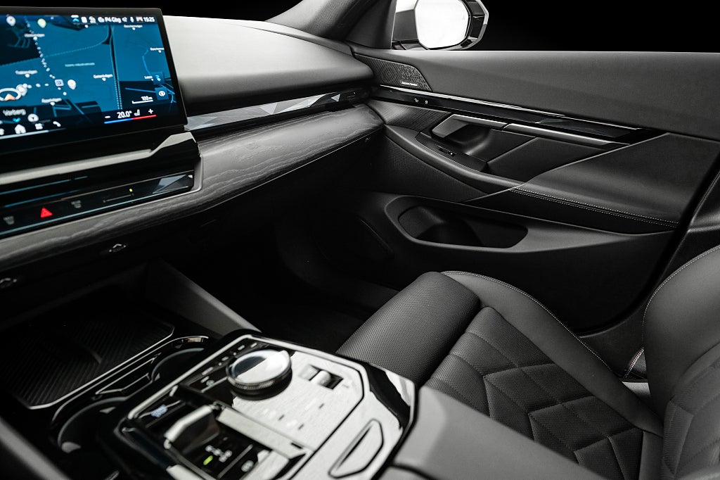 BMW i5 2025 - miniatyr 15