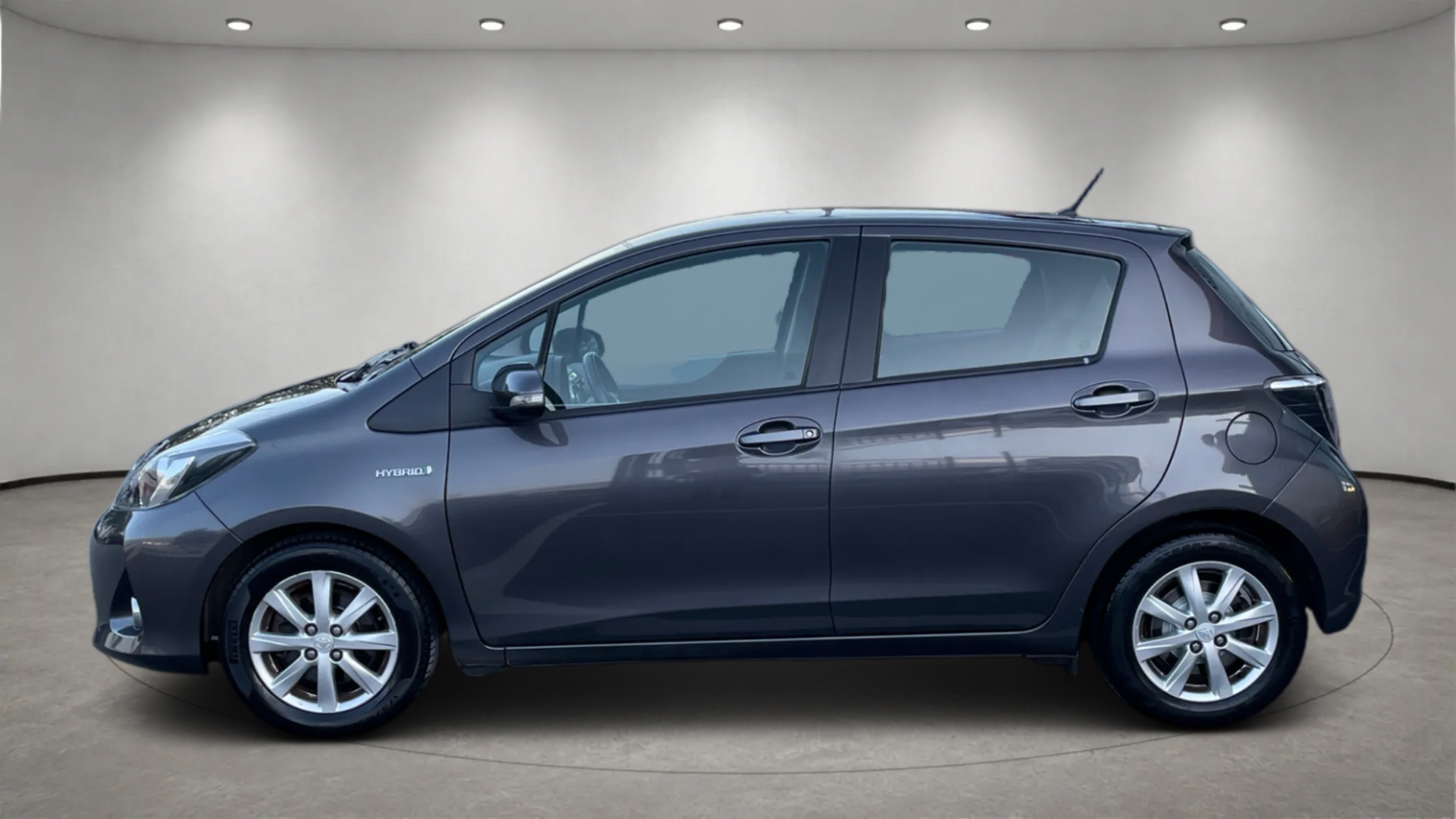 Toyota Yaris Hybrid Active 2013, bild 4/61