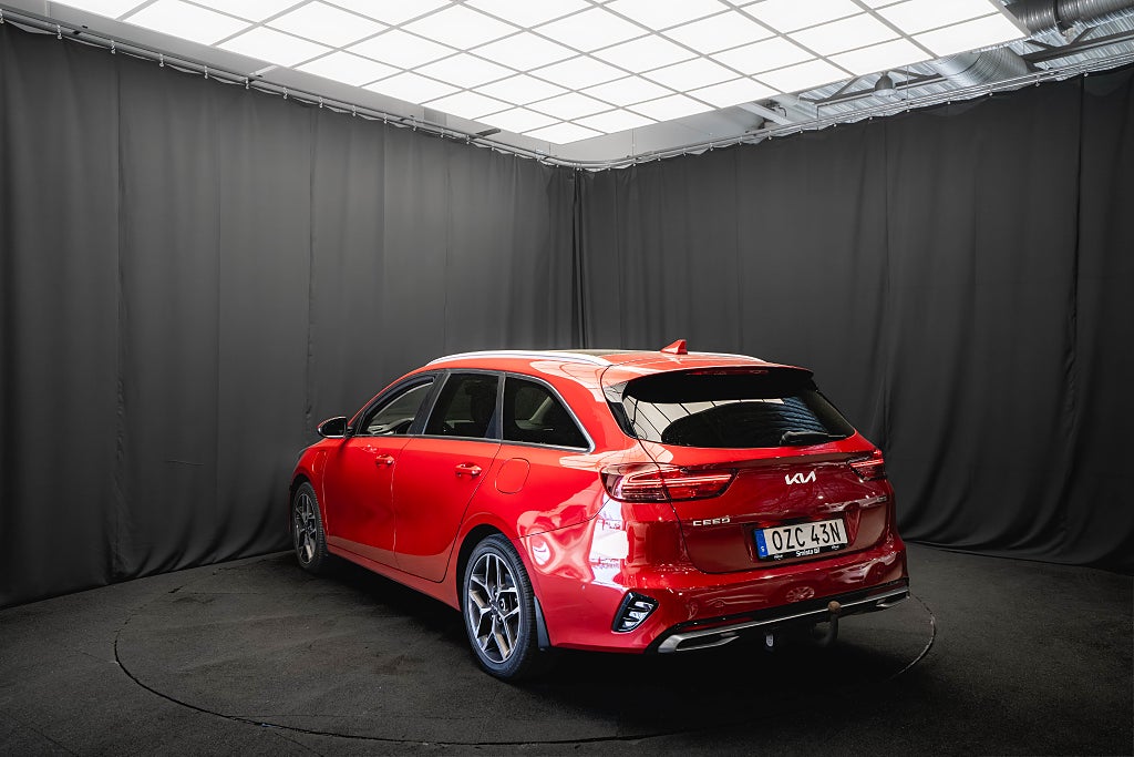 Kia Ceed Plug-in Advance Plus 2 PANO DRAG LÄDER KAMERA MOMS