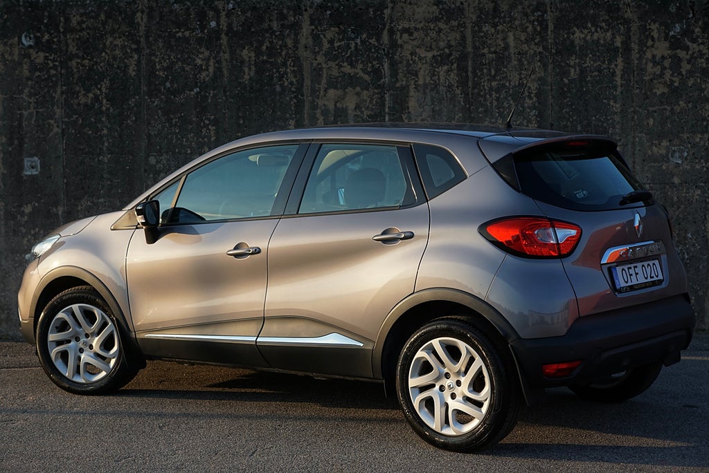 Renault Captur 1.2 TCe EDC Automat|1-Ägare|Låga Mil|Navi|Keyless|