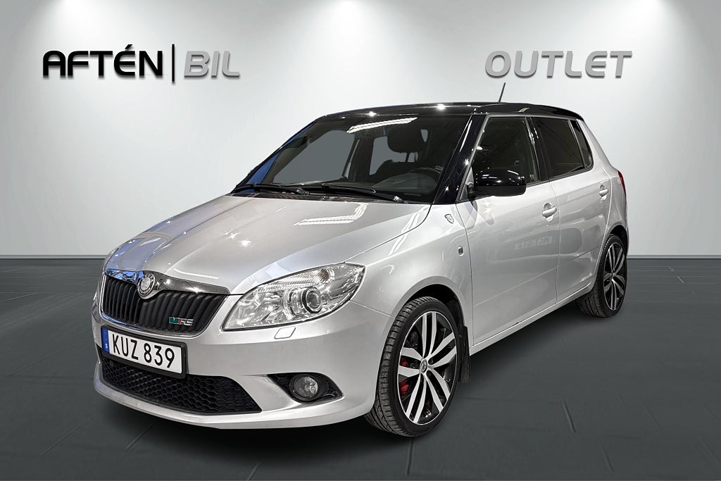 Skoda Fabia RS 1.4 TSI DSG 180hk|Motorvärmare|Ny servad|Kamkedja|