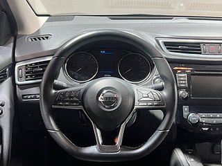 SUV Nissan Qashqai 10 av 20