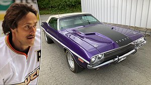 Teemu Selännes Dodge Challenger Cab 426 Hemi Clone säljs i Sverige.