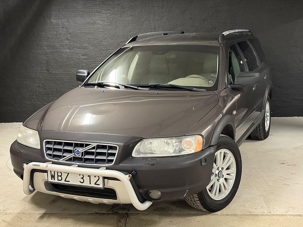 Volvo XC70 2.5T AWD Geartronic Momentum Euro 4