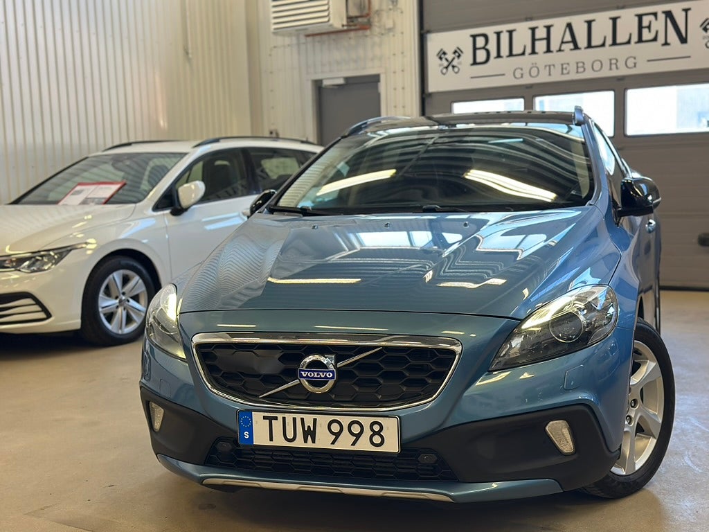 Volvo V40 Cross Country T5(245hk)AWD Geartronic Summum Panorama Kamrem bytt 