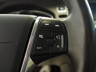 Halvkombi Volvo V40 Cross Country 16 av 19