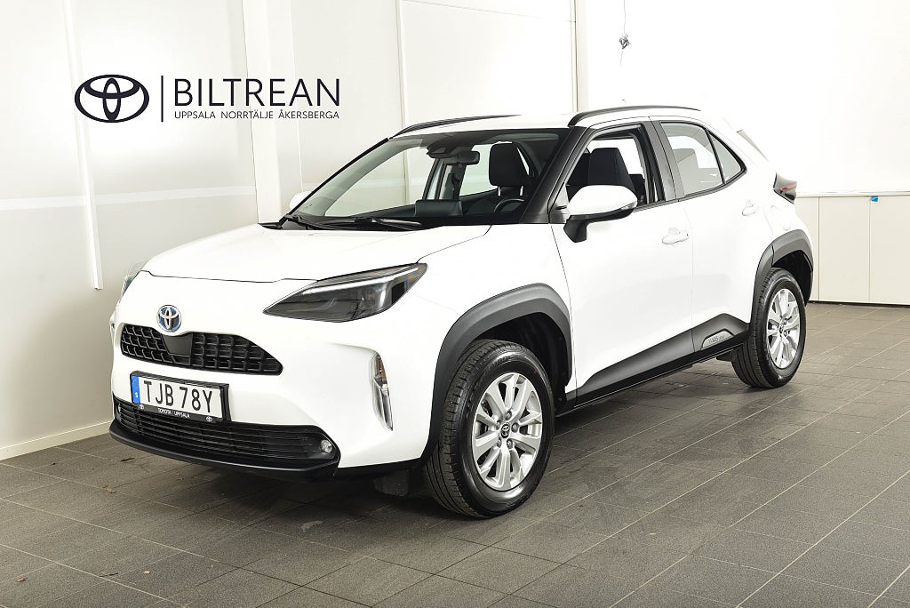 Toyota Yaris Cross Elhybrid Active Drag Backkamera Moms