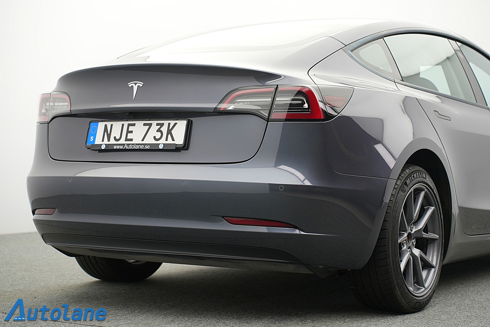 Tesla Model 3 Standard Range, 283ps, 2022