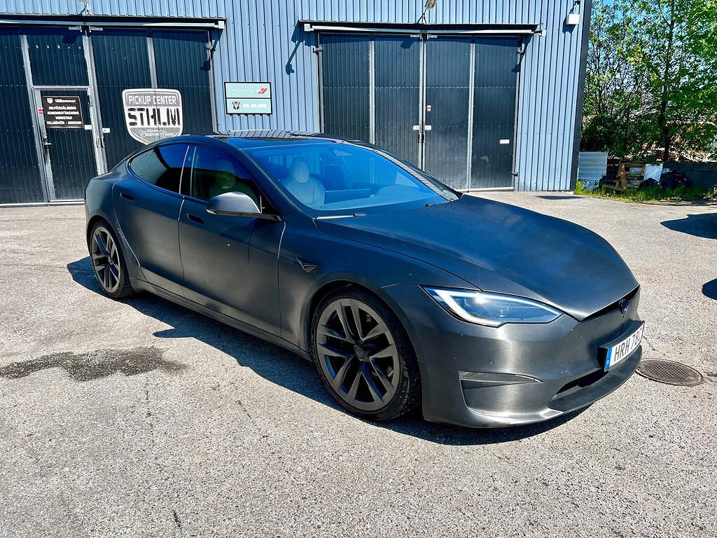 Tesla Model S Plaid 1020hk