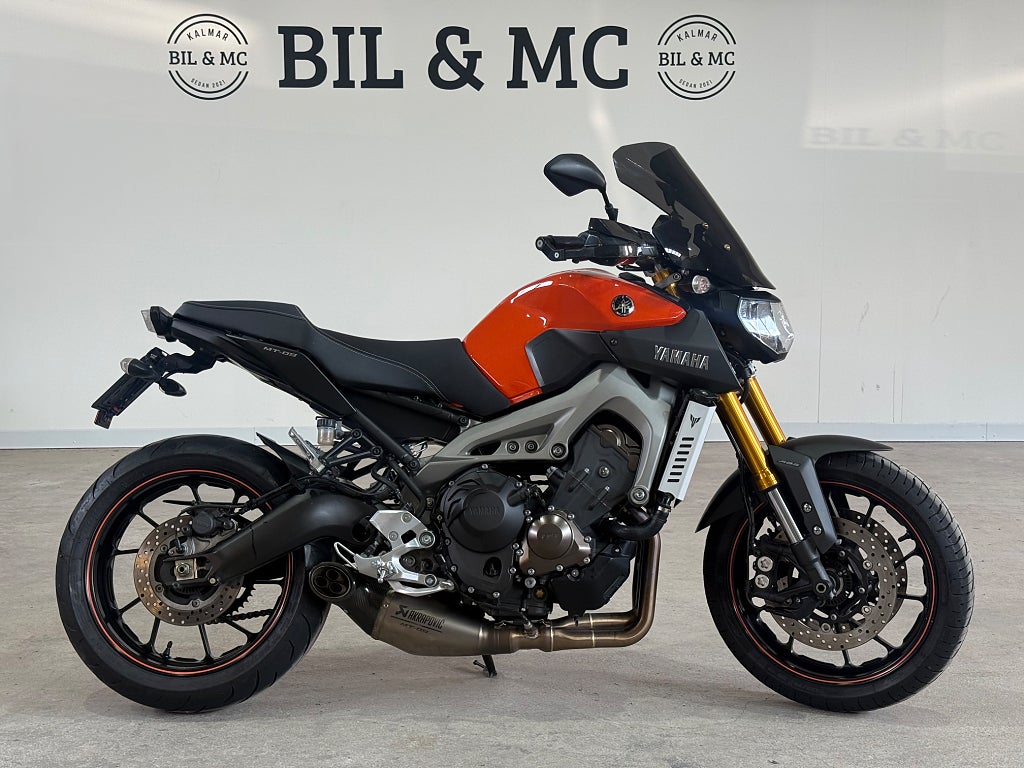 Yamaha MT-09 Akrapovic Helsystem 0kr insats räntekampanj 