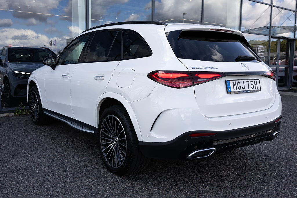 Mercedes-Benz GLC 300 e 4MATIC 9G-Tronic AMG Line Se spec!