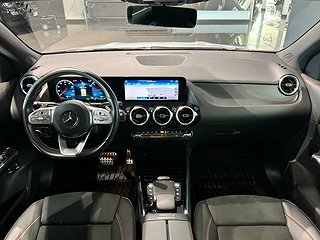 SUV Mercedes-Benz GLA 8 av 12