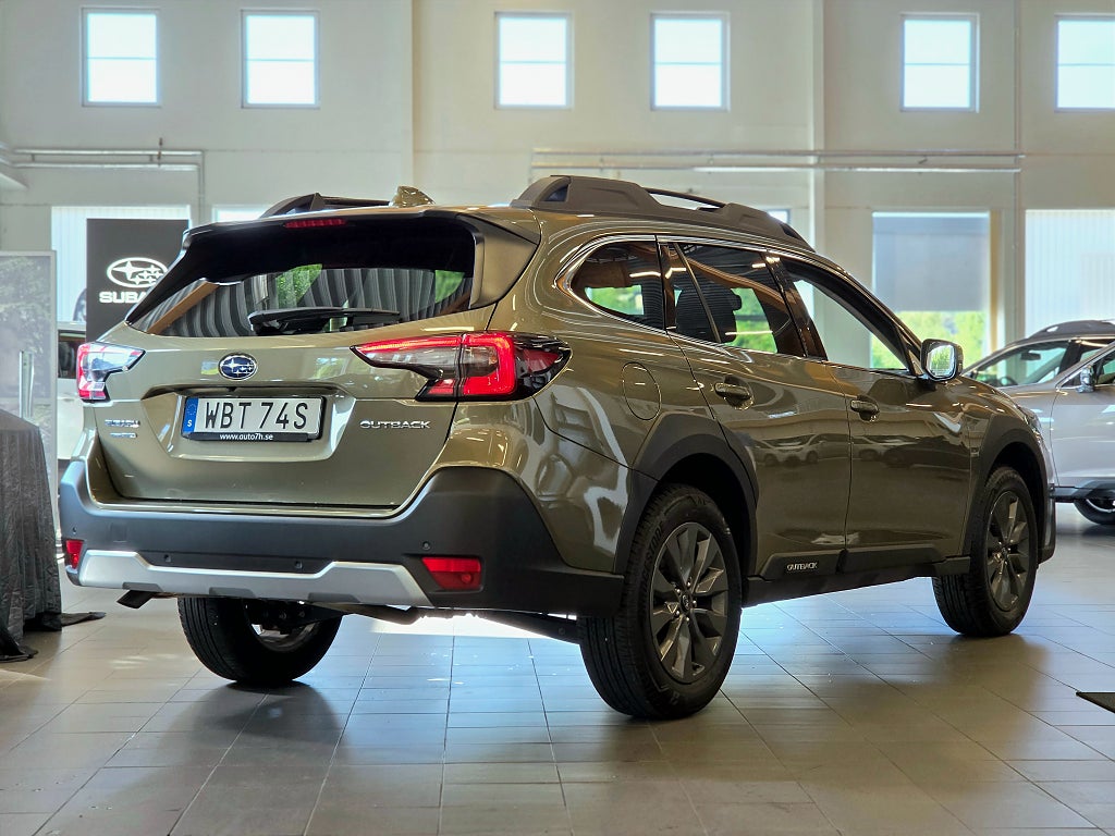 Subaru Outback 2.5 4WD XFuel / Låg skatt / Serviceavtal ingår /