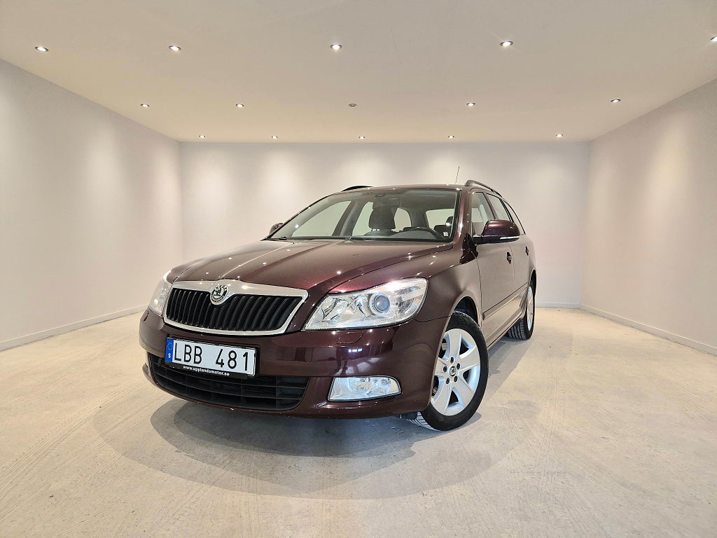 Skoda Octavia Kombi 122hk TSI Elegance/Drag/P-sensorer