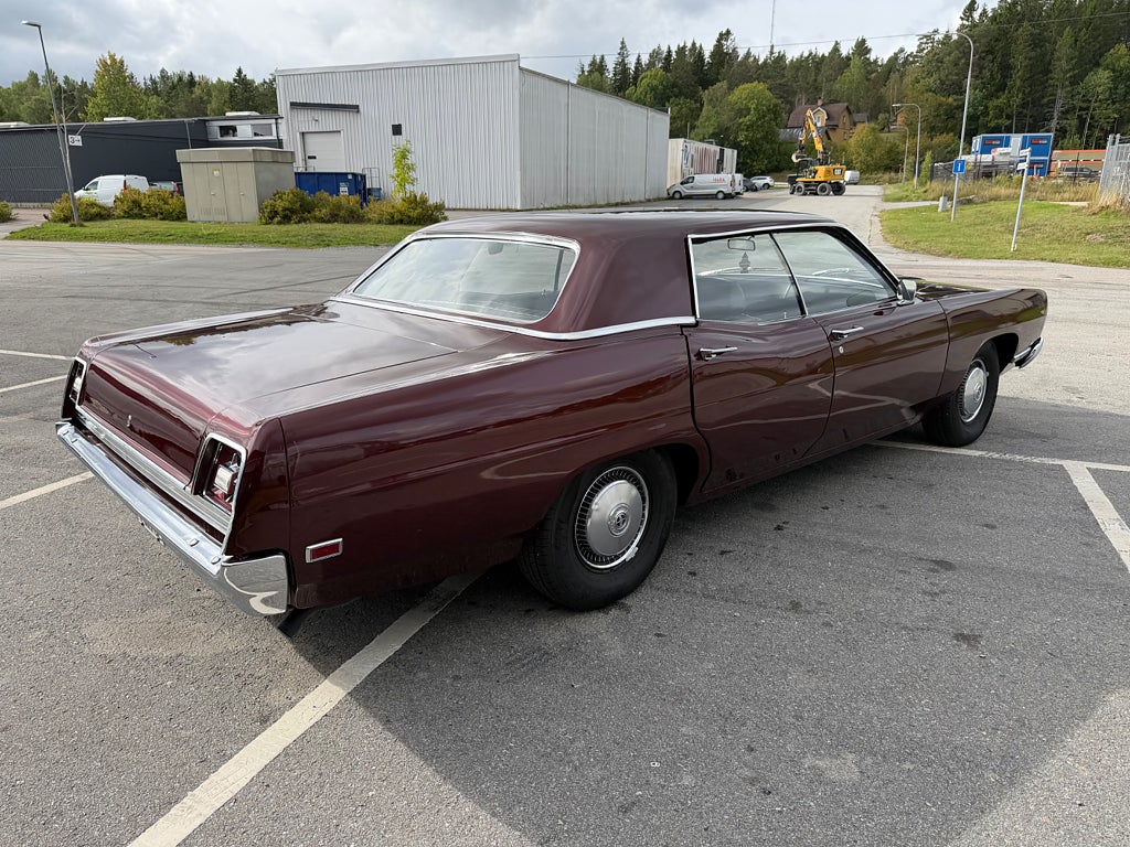 Ford Galaxie 500 4-dörrars Hardtop 5.0 V8 0kr insats 1705kr/mån
