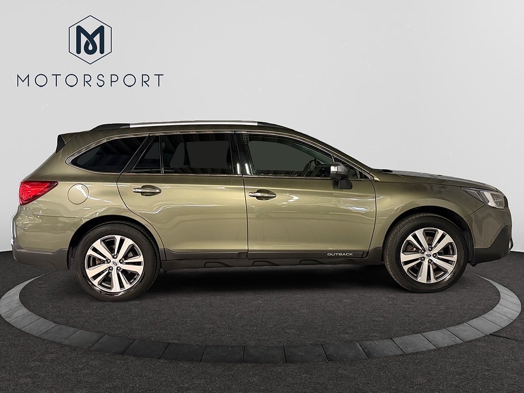 Subaru Outback 2.5 4WD Dragkrok Värmare Backkamera Navigation Rattvärm bild 7