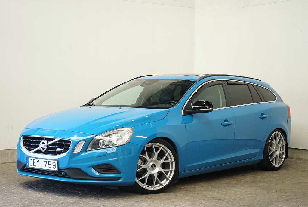 Volvo V60 D4 Automat R-Design Taklucka 163hk