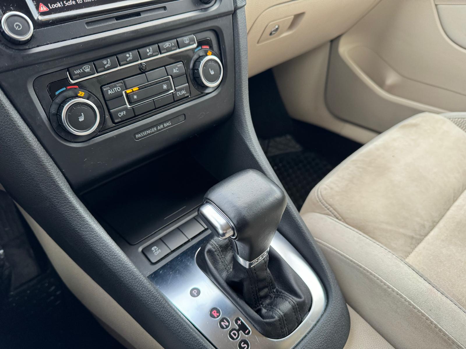Volkswagen Golf 2011, bild 7/39