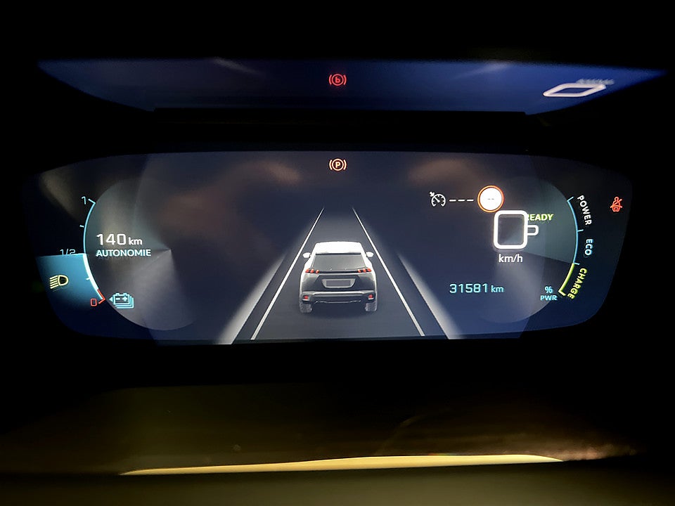 Bild på Peugeot E-2008 Allure Pack 50kWh 136hk Aut CARPLAY BACKSENSORER