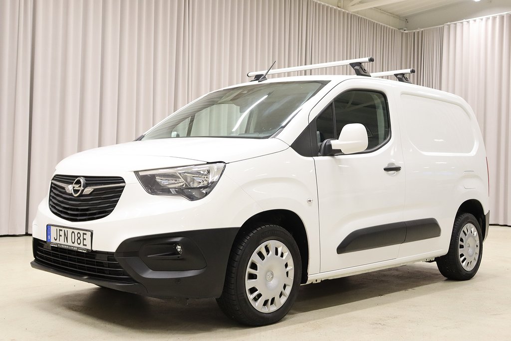 Opel Combo 101HK Drag Värmare Backkamera EnÄgare Leasebar