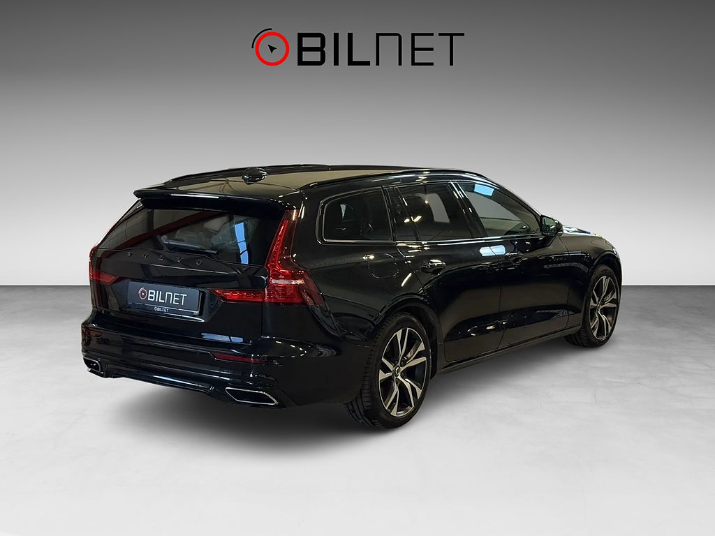 Volvo V60 Recharge T6 AWD R-Design *3,99%* Kamera Drag Värmare