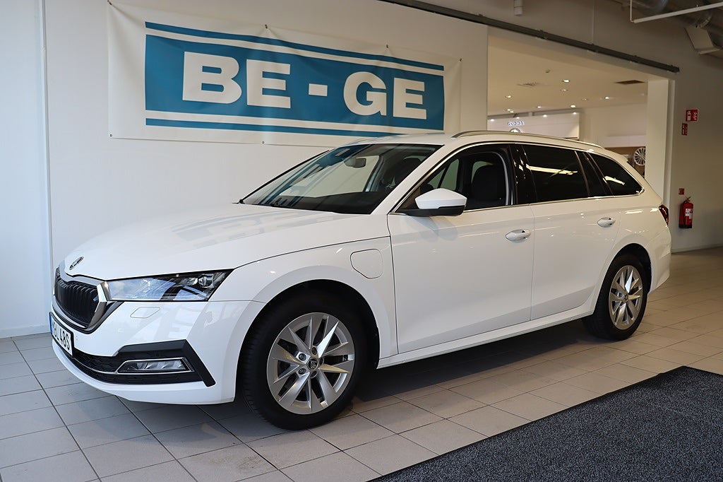 Skoda Octavia Combi iV Style 1,4 TSI 204HK Drag Värmare