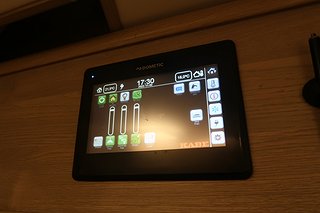 Husbil-halvintegrerad Kabe TMX 780 LT 31 av 52
