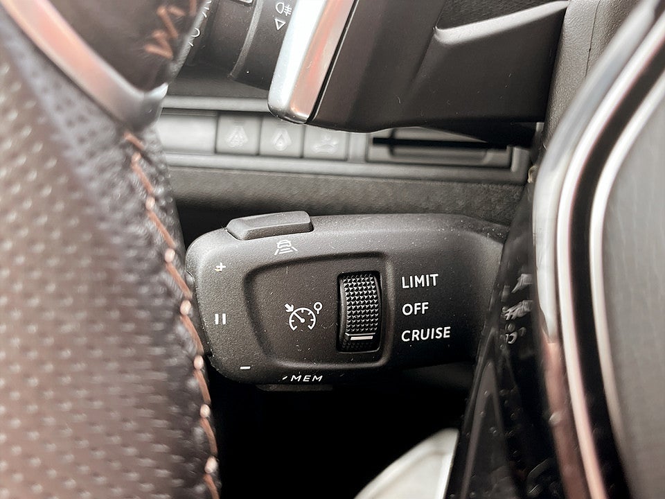 Bild på Peugeot 5008 GT Hybrid 145hk Aut KAMPANJ BRÄNSLE INGÅR