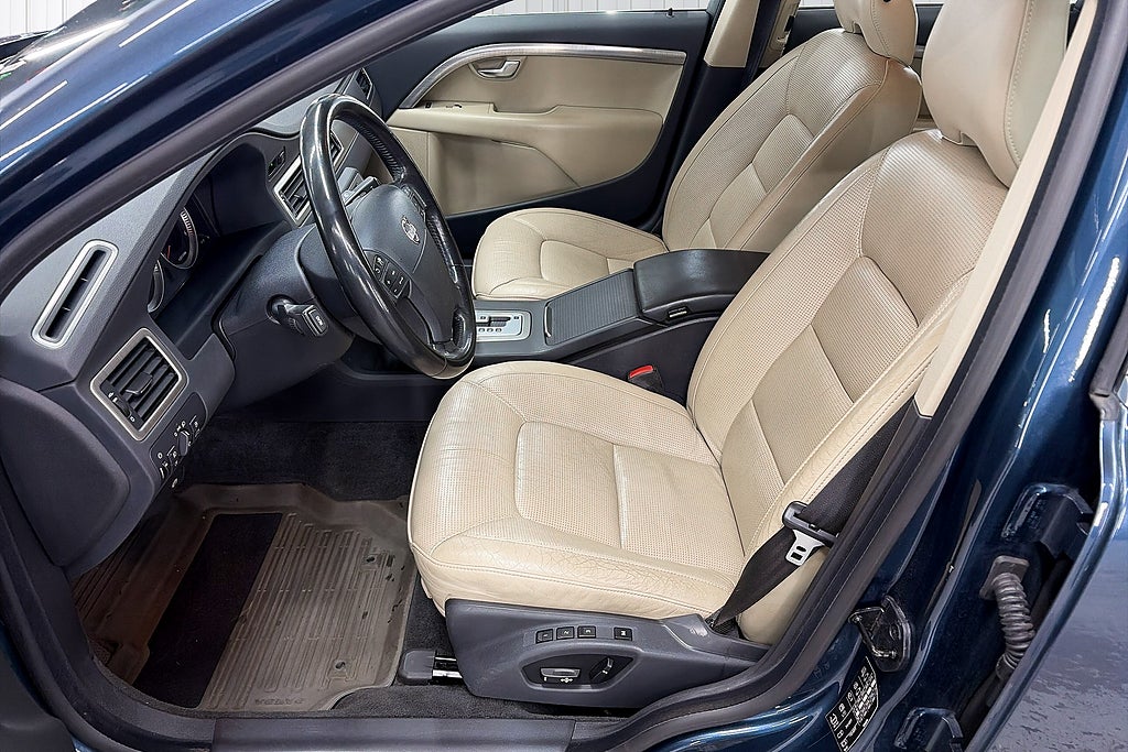 Volvo V70 2009