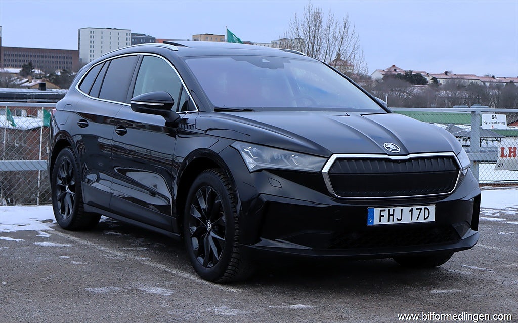 Skoda Enyaq 80x iV 265hk S/V-hjul Drag Pano 360kamera HUD