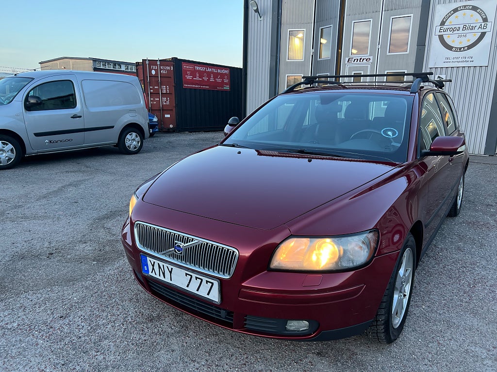 Volvo V50 1.8 Flexifuel Kinetic DUBBELKOMMANDE DRAG 125HK