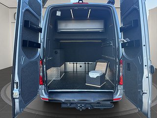 Transportbil - Skåp Mercedes-Benz Sprinter 28 av 37