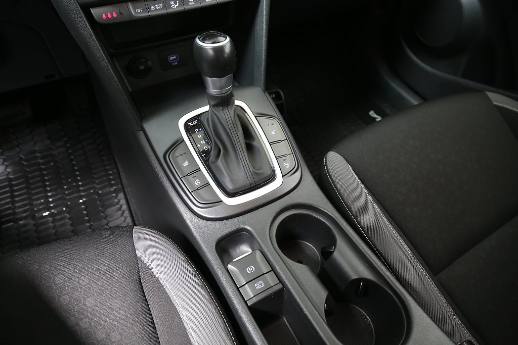 Hyundai Kona Hybrid 1,6 GDI 141hk Trend Aut Extraljus Motorv Drag 2020
