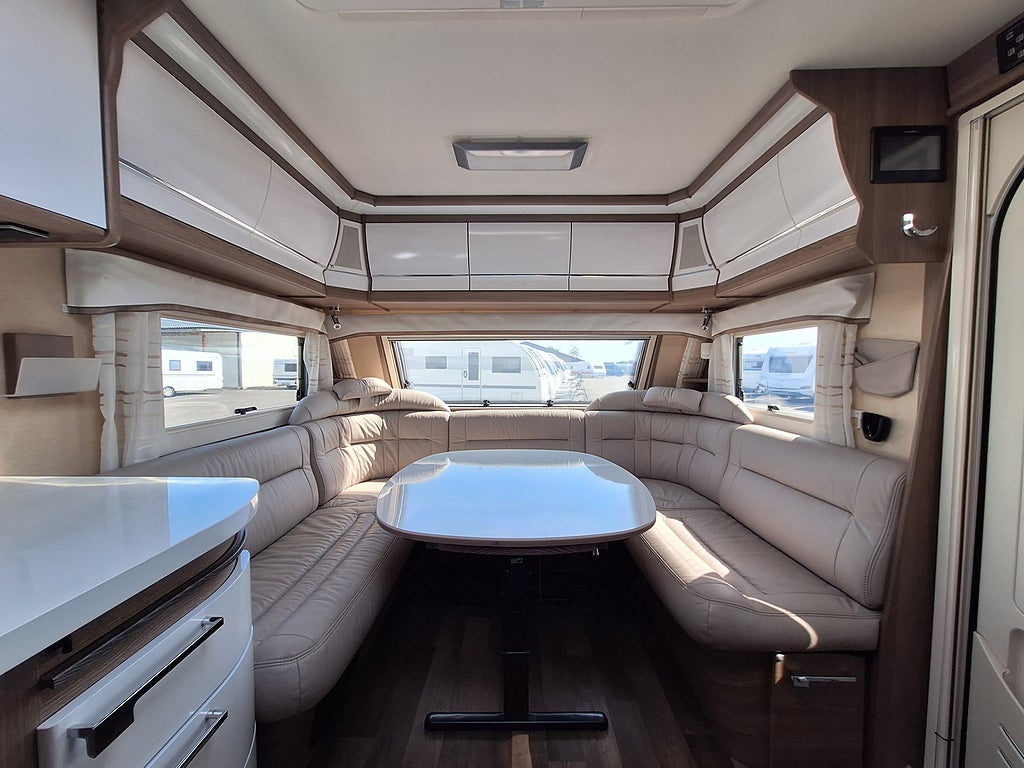Kabe Imperial 600 XL KS Dubbelbädd, AC, Solcell, Mover, Boxmarkis, Hy