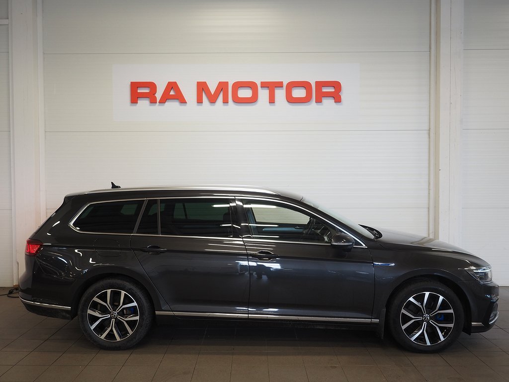 Volkswagen Passat SC GTE 218hk Plug-In |Drag|Cockpit|Matrix| 2021