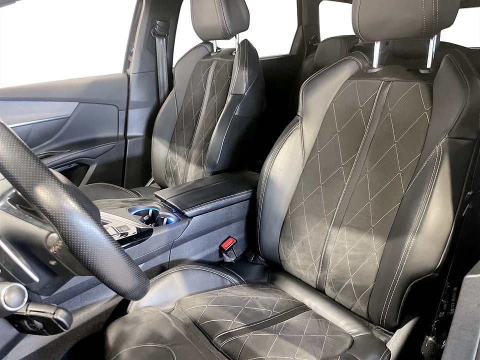 Bild på Peugeot 5008 GT 2.0 BHDi 180hk Aut 7-SITS CARPLAY