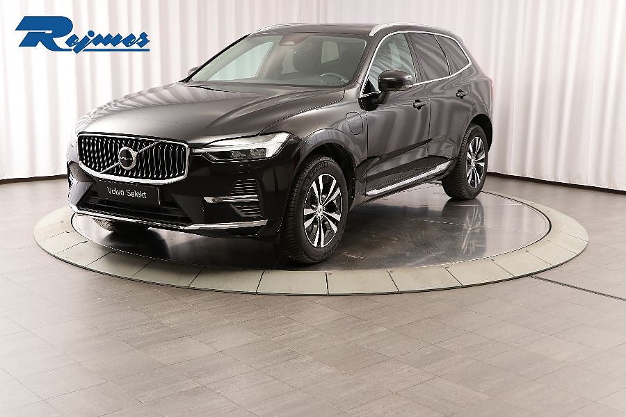 Volvo XC60 Recharge T6 II Core Edition