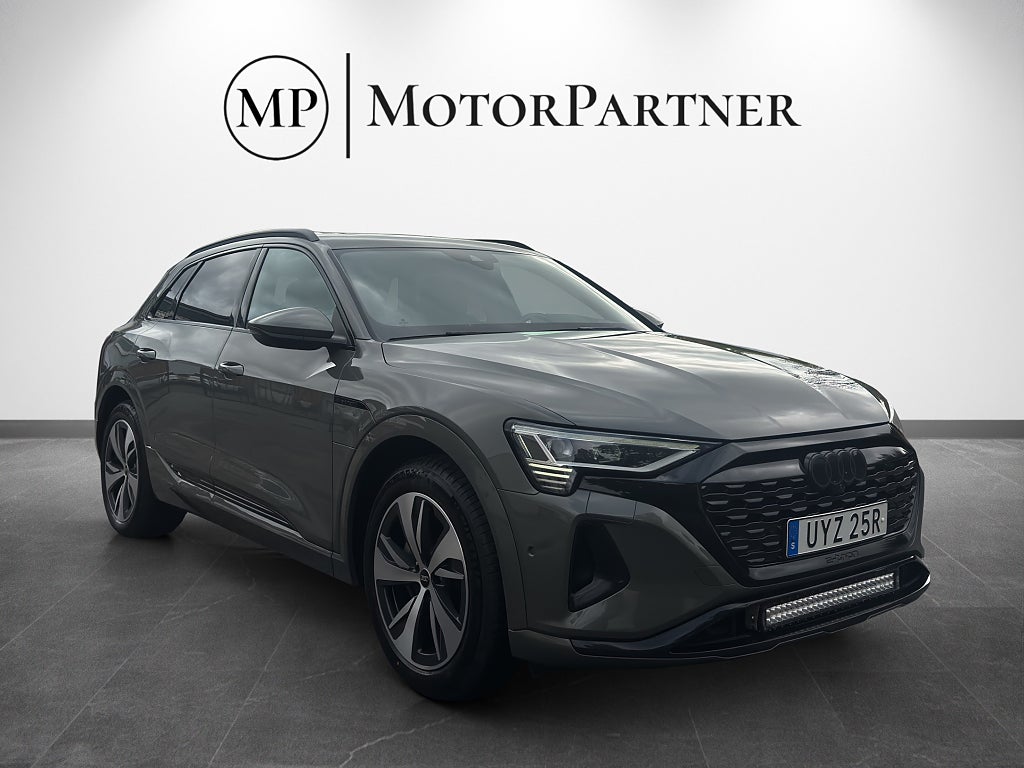 Audi q8-e-tron Q8 55 E-tron Quattro Navi B&O Pano 360 Värmepump MOMS