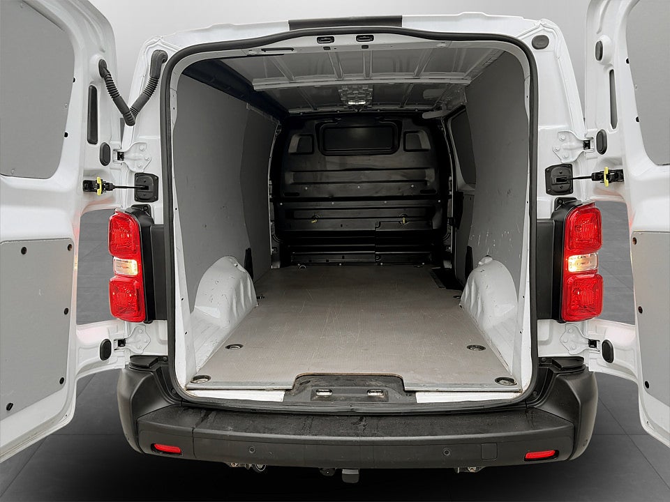 Bild på Citroën Jumpy 2.0 BHDi 145hk Aut L3 VÄRMARE DRAG B-KAMERA