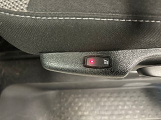 Renault Trafic Passenger L2 dCi 110 MOMSAD/Drag/Kamera/D-Värm/S&V-Däck – bild 18
