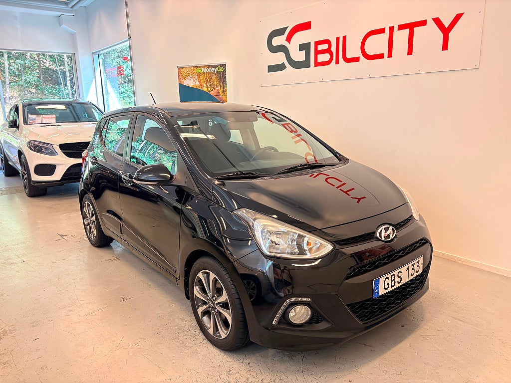 Hyundai i10 1.0 COMFORT PLUS LÅGMIL MULTIMEDIA FARTHÅLLARE 0% RÄNTA