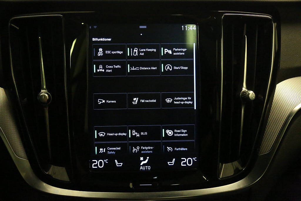 Volvo V60 T5 250hk R-Design Aut 360° Kamera I Head up I Panorama 2019