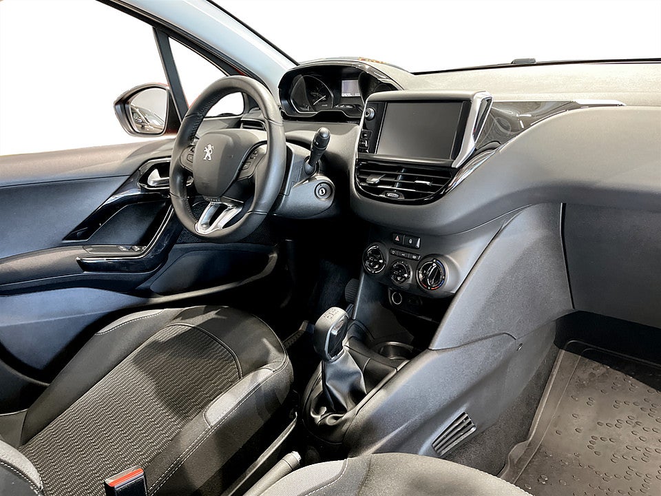 Bild på Peugeot 208 Active Style 1.2 PT 82hk FARTHÅLLARE