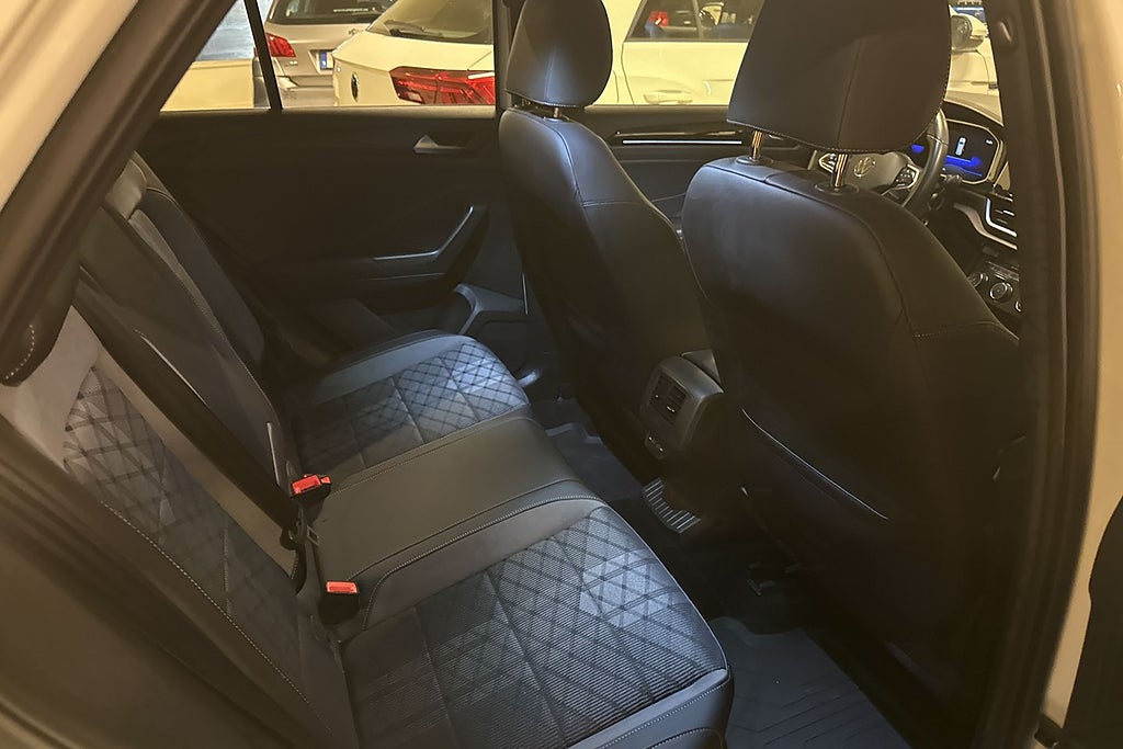 Volkswagen T-Roc 2.0 TDI DPF SCR 4Motion R-Line Kamera V-hjul  miniatyr 9