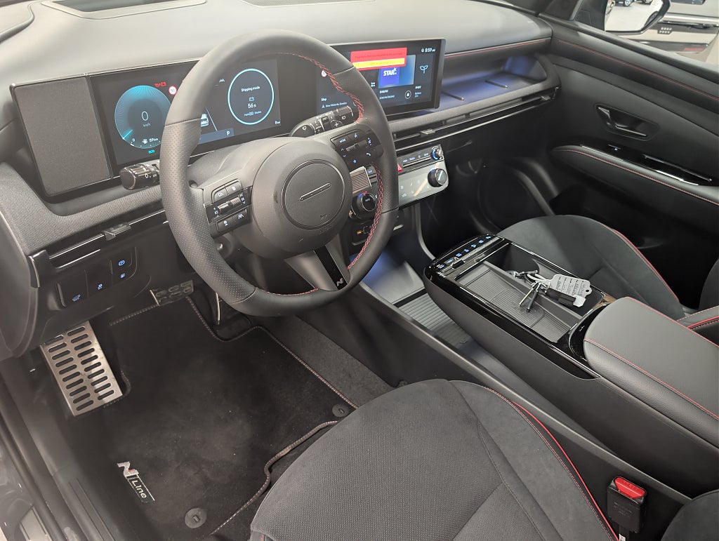 Hyundai Tucson AWD Plug-In N-Line Tech-paket *KAMPANJPRIS* thumbnail