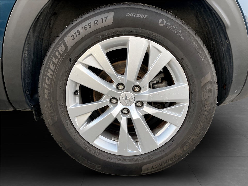 Bild på Peugeot 3008 Active Pack 1.2 PT 130hk KAMPANJRÄNTA 3,99%