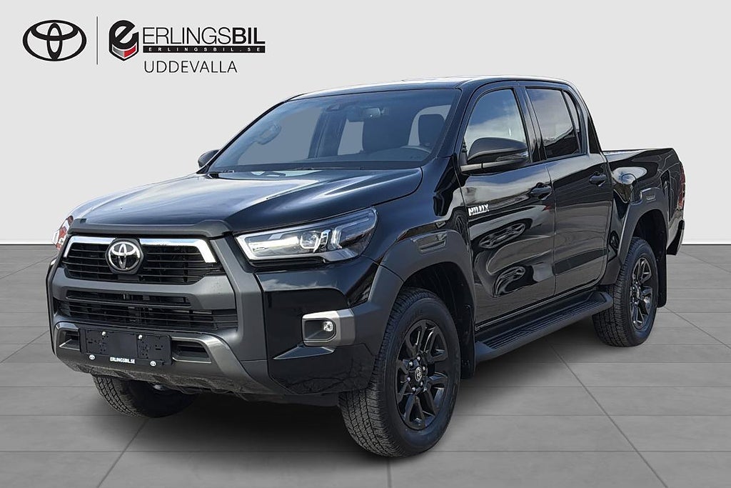 Toyota Hilux INVINCIBLE 2.8D AUTOMAT OBS!! OMG LEVERANS