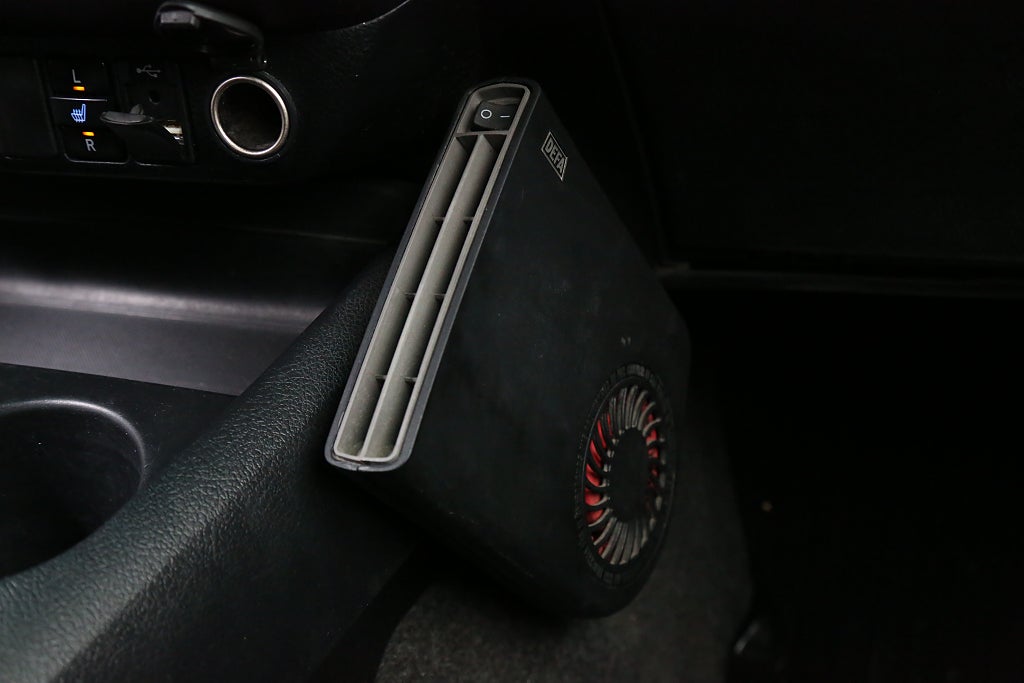 Toyota Hilux Dubbelhytt 2,8 Invincible 204hk 4WD JBL Skinn Navi Kåpa 2021